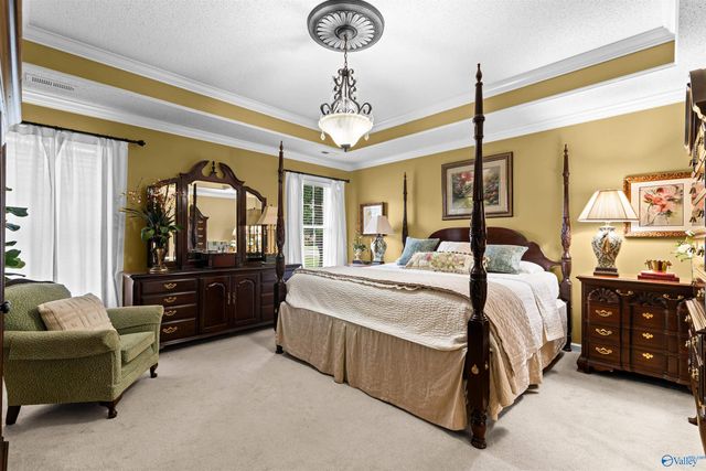 10 Corwin Drive, Decatur, AL 35603