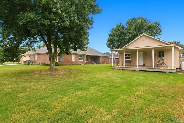 10 Corwin Drive, Decatur, AL 35603