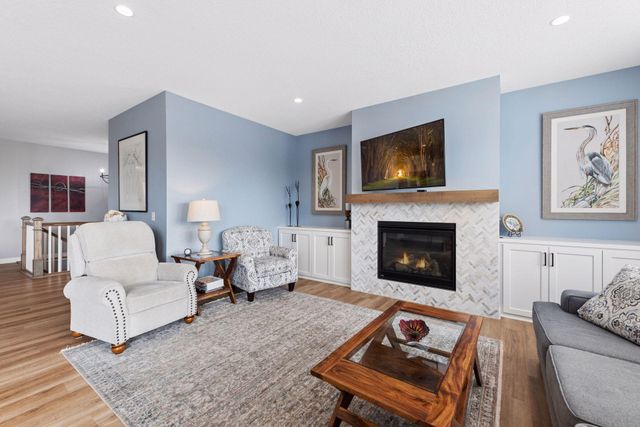 12597 Masters Lane, Lindstrom, MN 55045