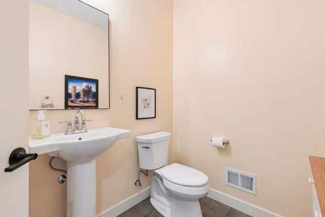 12597 Masters Lane, Lindstrom, MN 55045