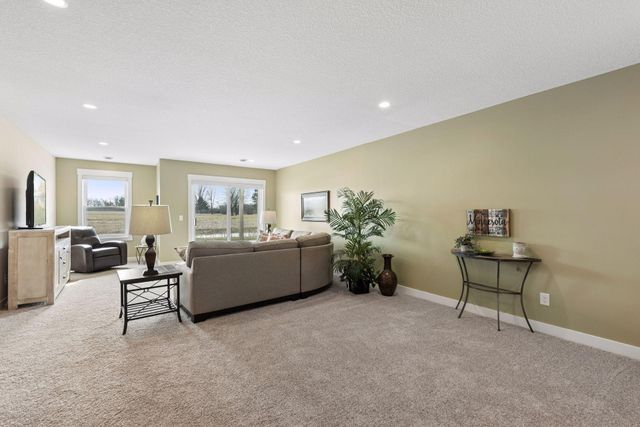 12597 Masters Lane, Lindstrom, MN 55045