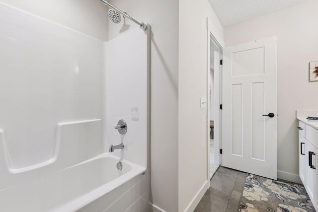 12597 Masters Lane, Lindstrom, MN 55045