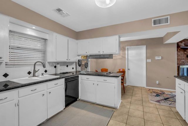 5734 Sanford Road, Houston, TX 77096