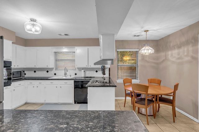 5734 Sanford Road, Houston, TX 77096