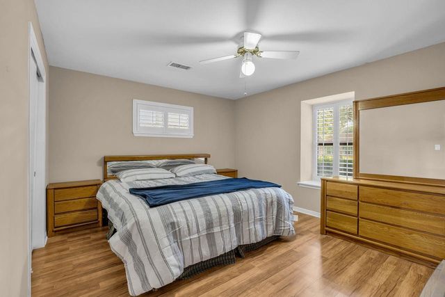 5734 Sanford Road, Houston, TX 77096