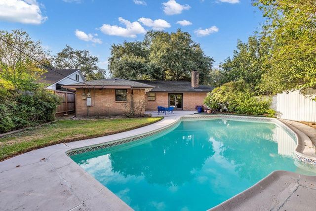 5734 Sanford Road, Houston, TX 77096