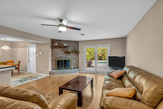 5734 Sanford Road, Houston, TX 77096