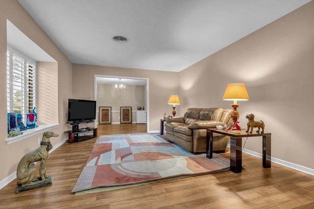 5734 Sanford Road, Houston, TX 77096