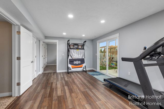 5885 Farmview Drive, Allendale Twp, MI 49401