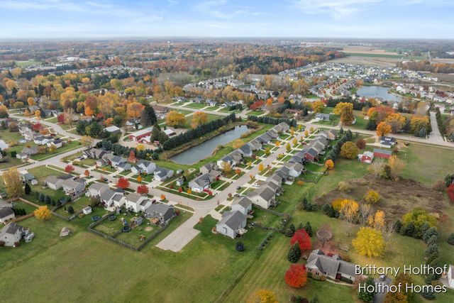 5885 Farmview Drive, Allendale Twp, MI 49401