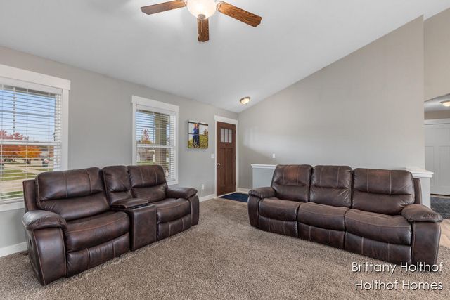 5885 Farmview Drive, Allendale Twp, MI 49401