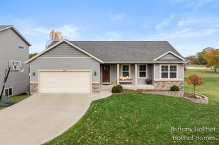 5885 Farmview Drive, Allendale Twp, MI 49401