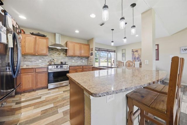 4057 W Highway 21, Paige, TX 78659