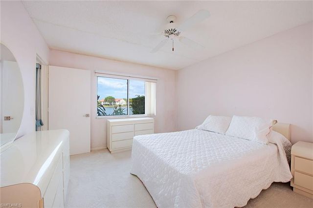 7800 Emerald CIR # B102, Naples, FL 34109