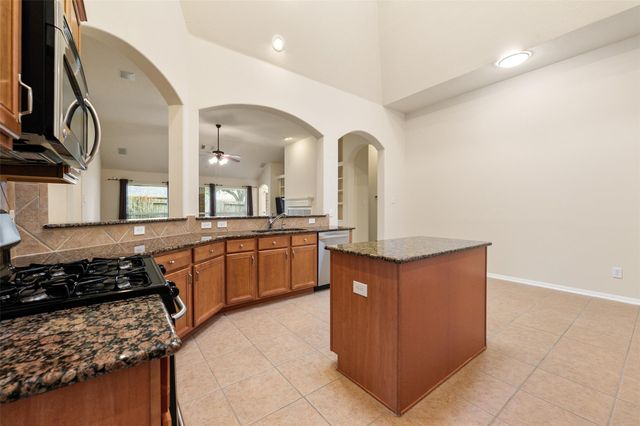 2810 Firecrest, Katy, TX 77494