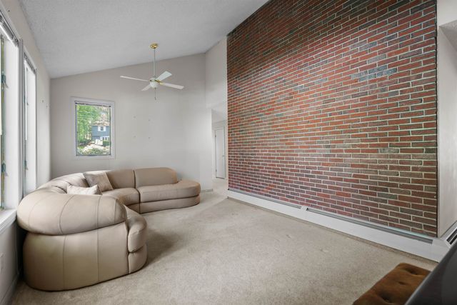 5 Birch Hill Drive, Nashua, NH 03063