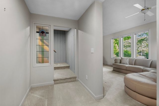 5 Birch Hill Drive, Nashua, NH 03063