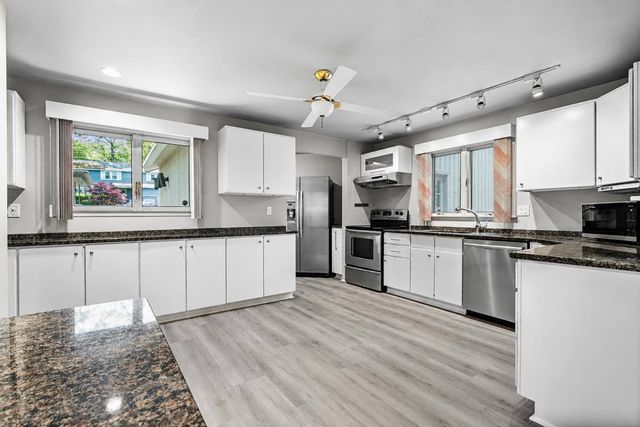 5 Birch Hill Drive, Nashua, NH 03063