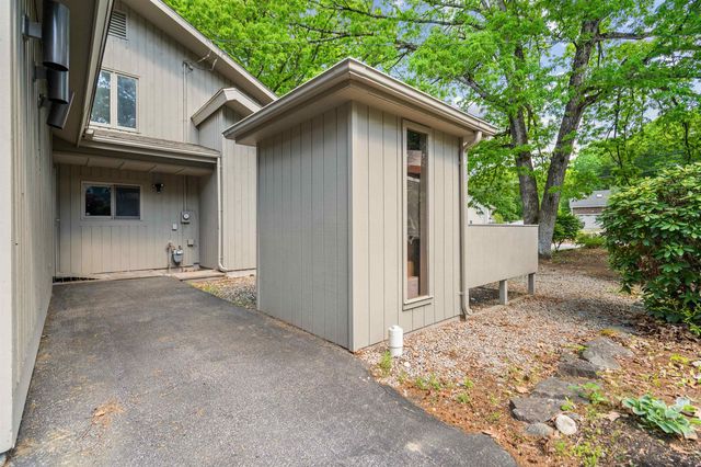 5 Birch Hill Drive, Nashua, NH 03063