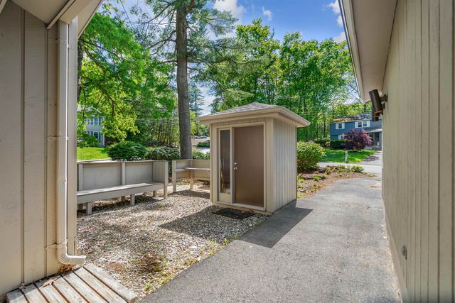 5 Birch Hill Drive, Nashua, NH 03063