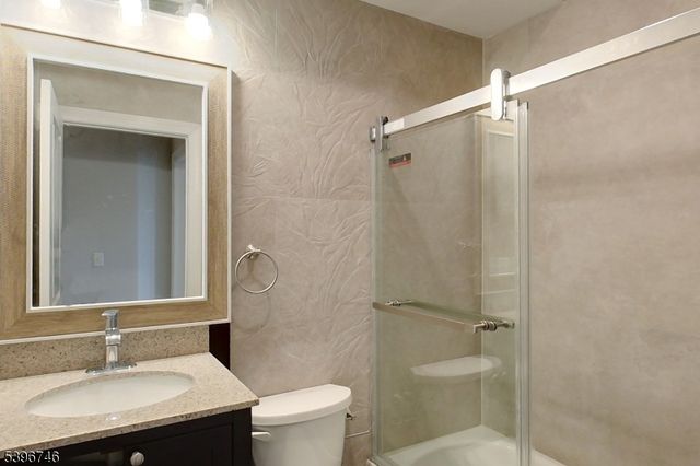 130 45Th St 3, Union City, NJ 07087