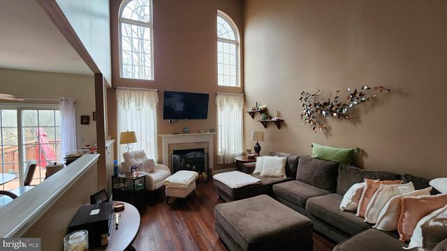 168 PENNSBURY LN, Deptford, NJ 08096