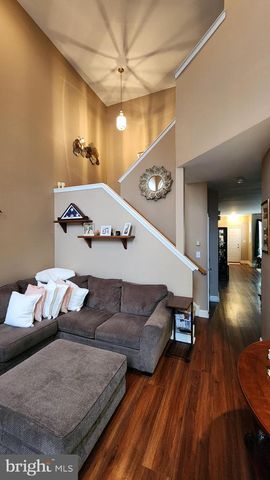 168 PENNSBURY LN, Deptford, NJ 08096