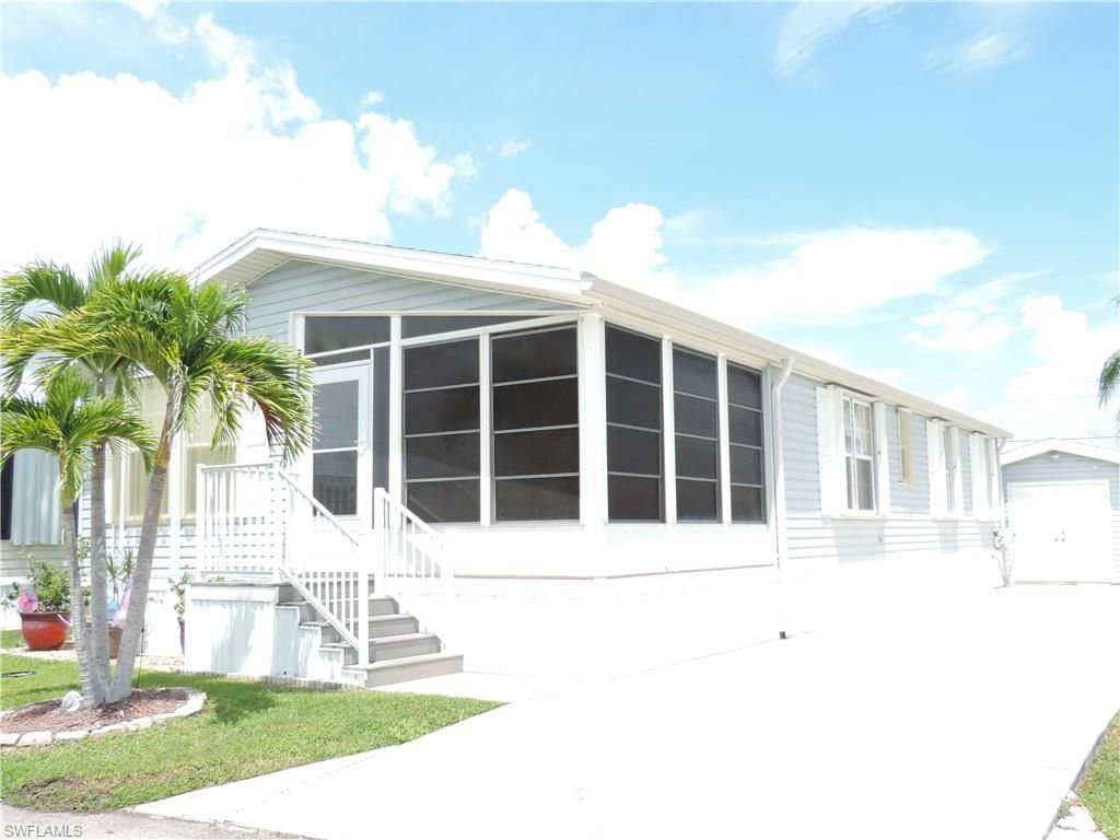 20701 Garden DR, ESTERO, FL 33928 — photo 2