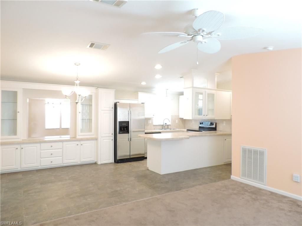 20701 Garden DR, ESTERO, FL 33928 — photo 4