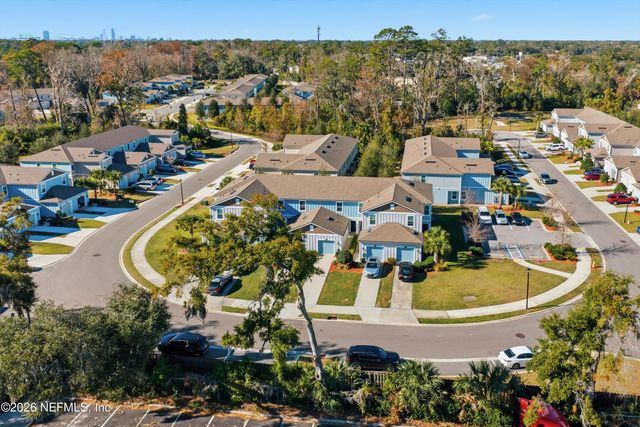 377 ARALIA Lane, Jacksonville, FL 32216