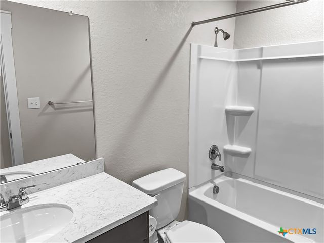 916 Gray Cloud Drive, New Braunfels, TX 78130