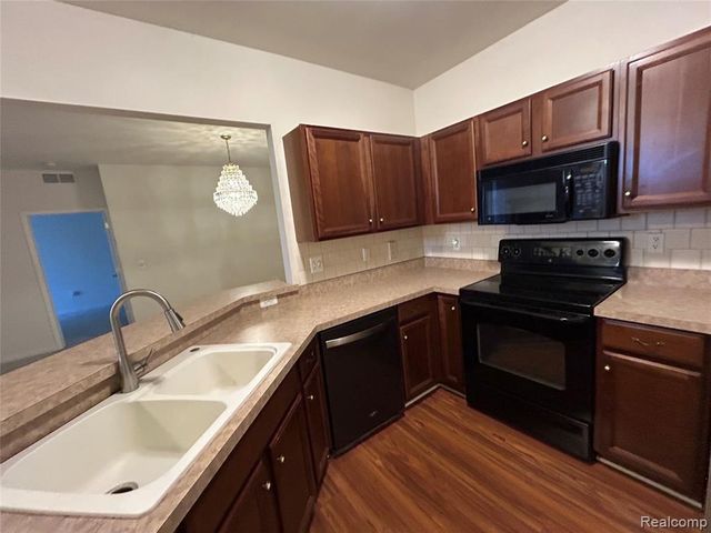 44272 Princeton Drive 159, Clinton Township, MI 48038