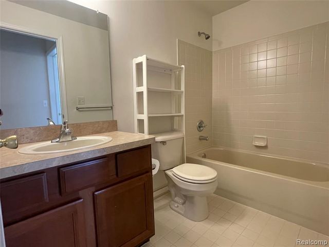 44272 Princeton Drive 159, Clinton Township, MI 48038