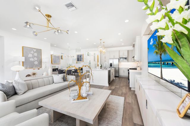 481 40th Street, West Palm Beach, FL 33407