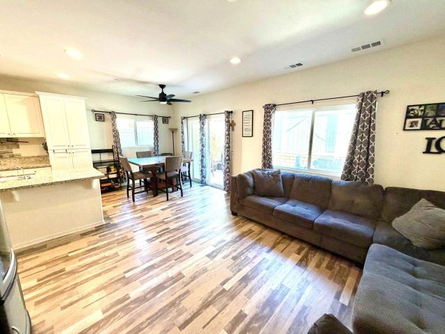 35345 Kinsky Way, Fallbrook, CA 92028