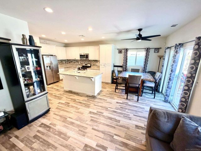 35345 Kinsky Way, Fallbrook, CA 92028