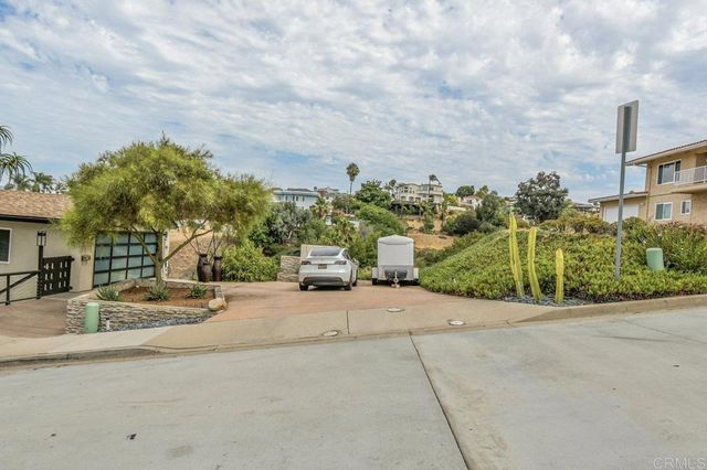 Trenton Avenue, San Diego, CA 92117