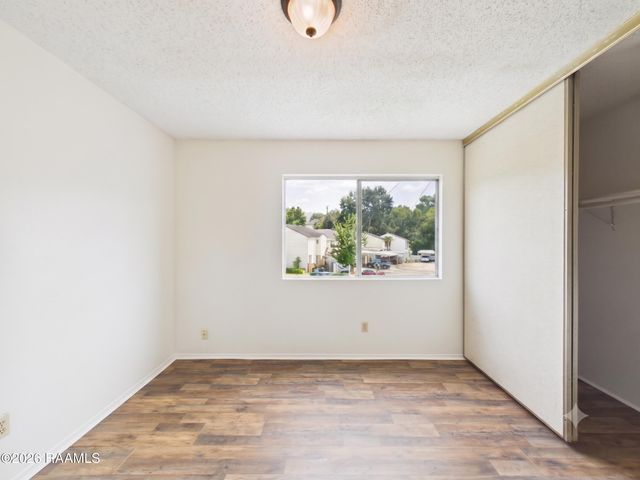 200 High Meadows Boulevard G1, Lafayette, LA 70507
