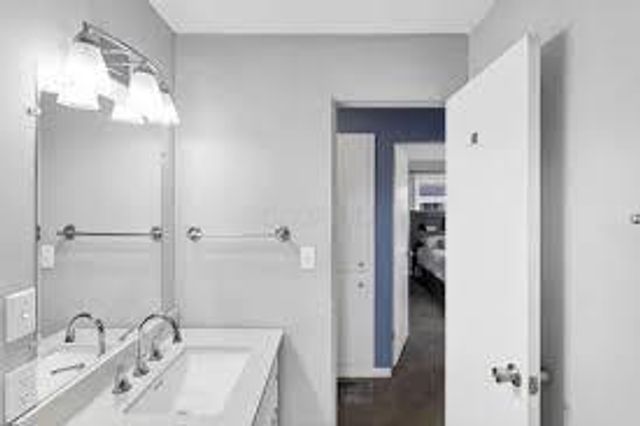 3314 Towers Court N, Columbus, OH 43227