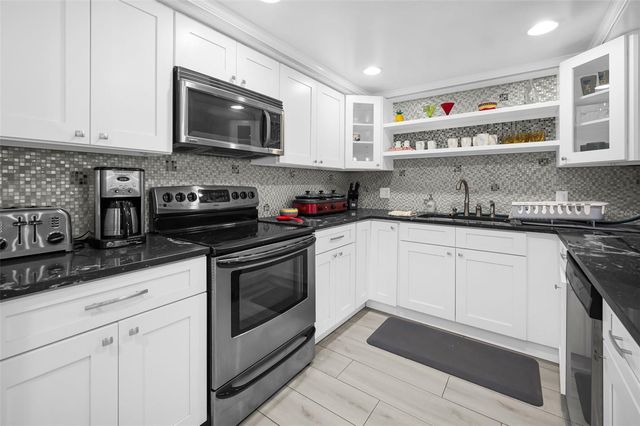 1460 GULF BOULEVARD 506, Clearwater, FL 33767