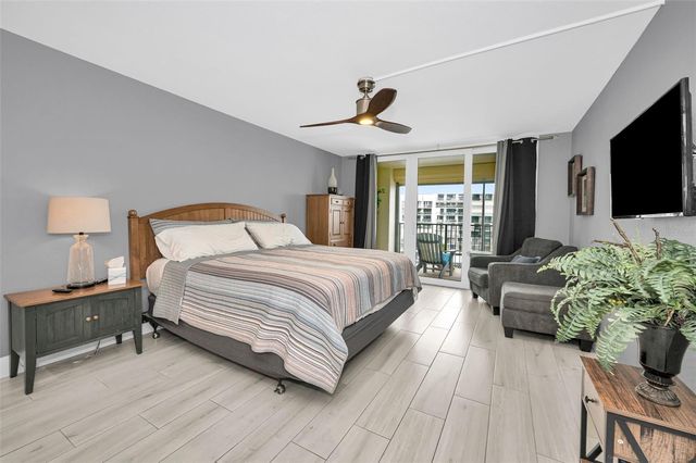 1460 GULF BOULEVARD 506, Clearwater, FL 33767