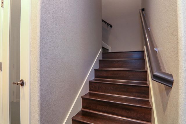 304 Dante Cir, Roseville, CA 95678