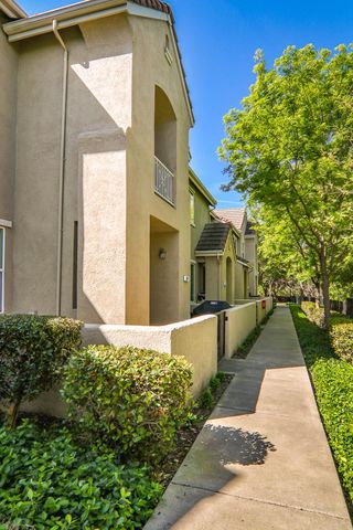 304 Dante Cir, Roseville, CA 95678