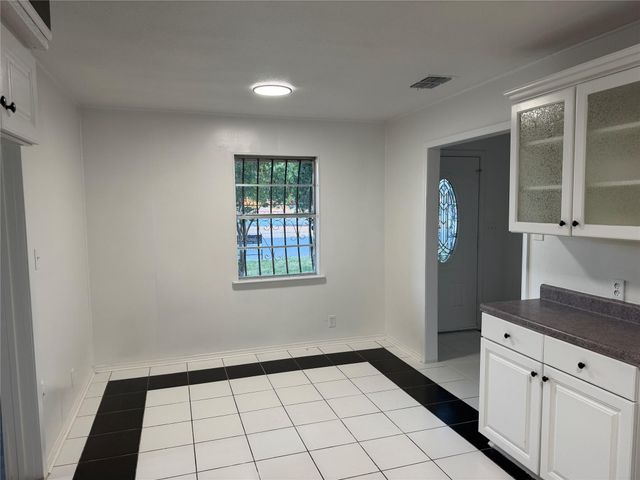 1060 Gardner, Austin, TX 78721