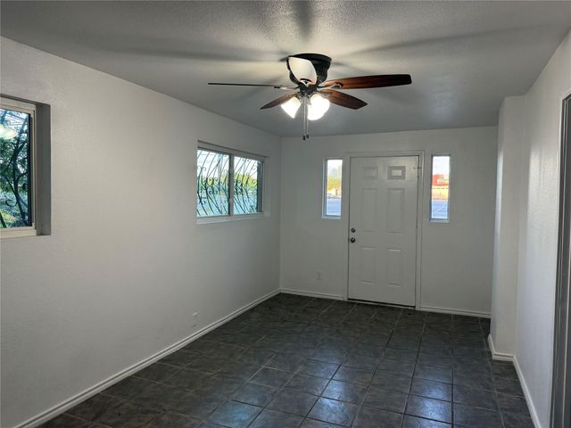 1060 Gardner, Austin, TX 78721