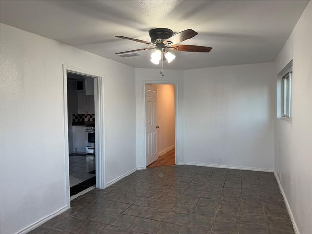 1060 Gardner, Austin, TX 78721