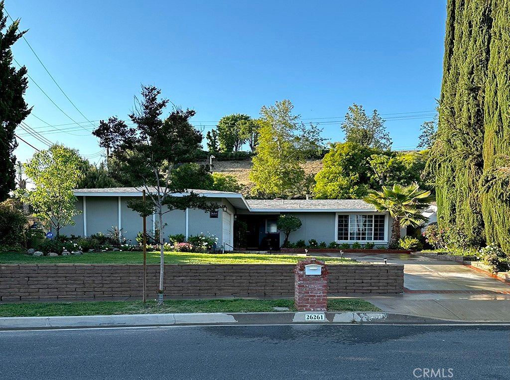26261 Veva Way, Calabasas, CA 91302 — exterior