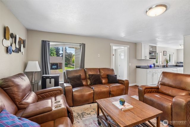 9810 NE 3rd Street, Vancouver, WA 98664