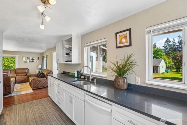 9810 NE 3rd Street, Vancouver, WA 98664