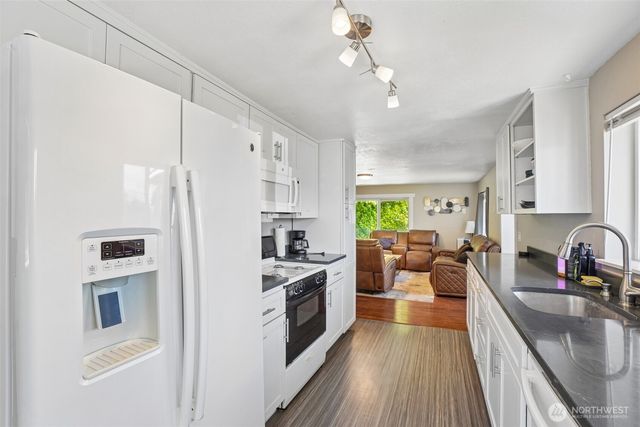 9810 NE 3rd Street, Vancouver, WA 98664